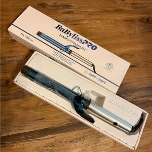 BaBylissPRO Nano Titanium Curling Iron - Blue and Silver